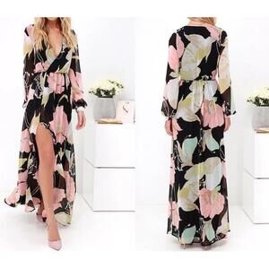 NWT Lulus Wondrous Water Lilies Maxi prom Dress Small Black Floral